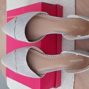 Merona shoes gray and white stripe flats